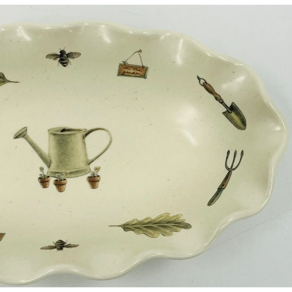 Vintage Pfaltzgraff Naturewood Stoneware Ruffle Edge 9